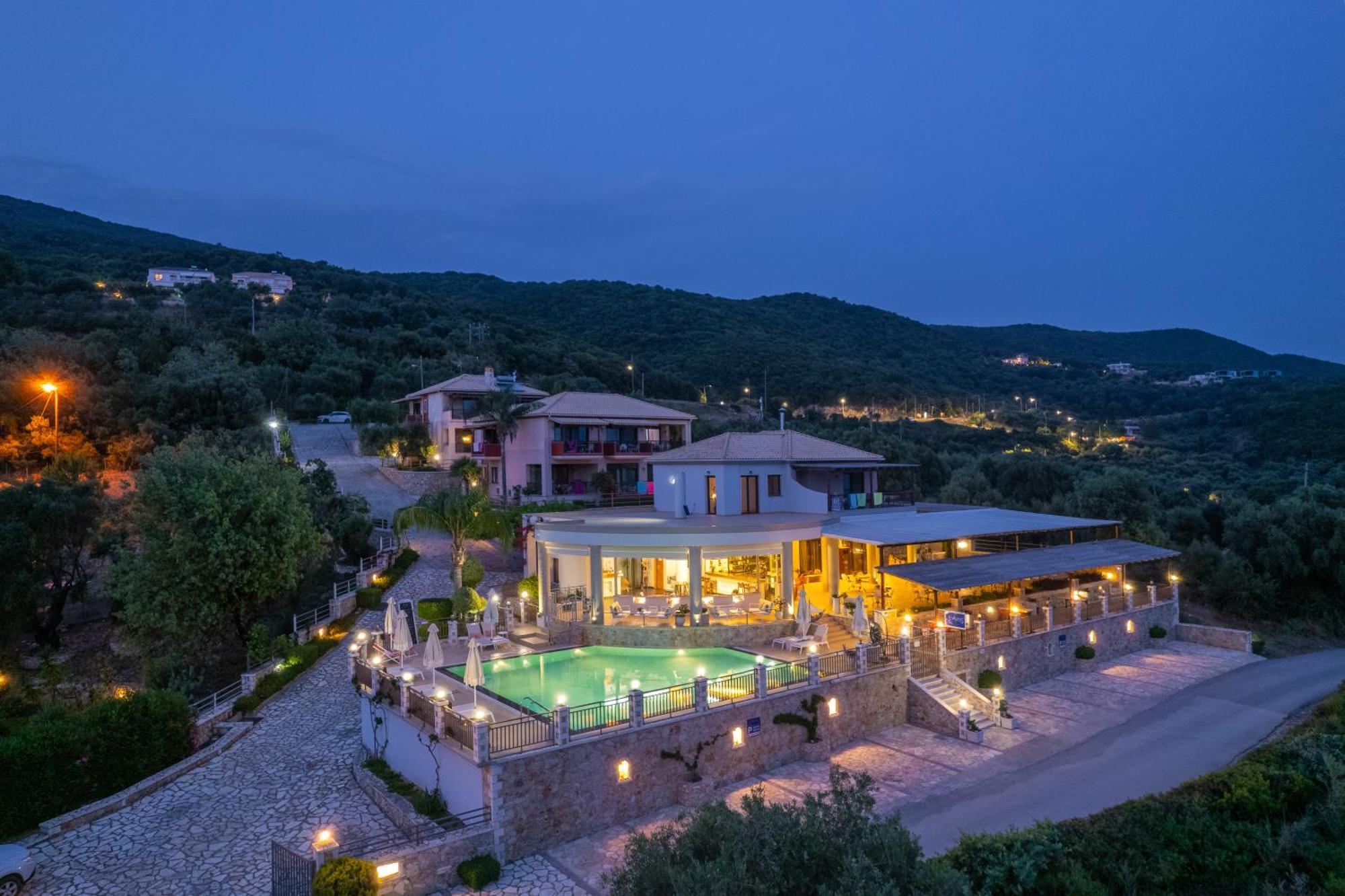 3Aktes Suites & Studios Sivota  Exterior photo
